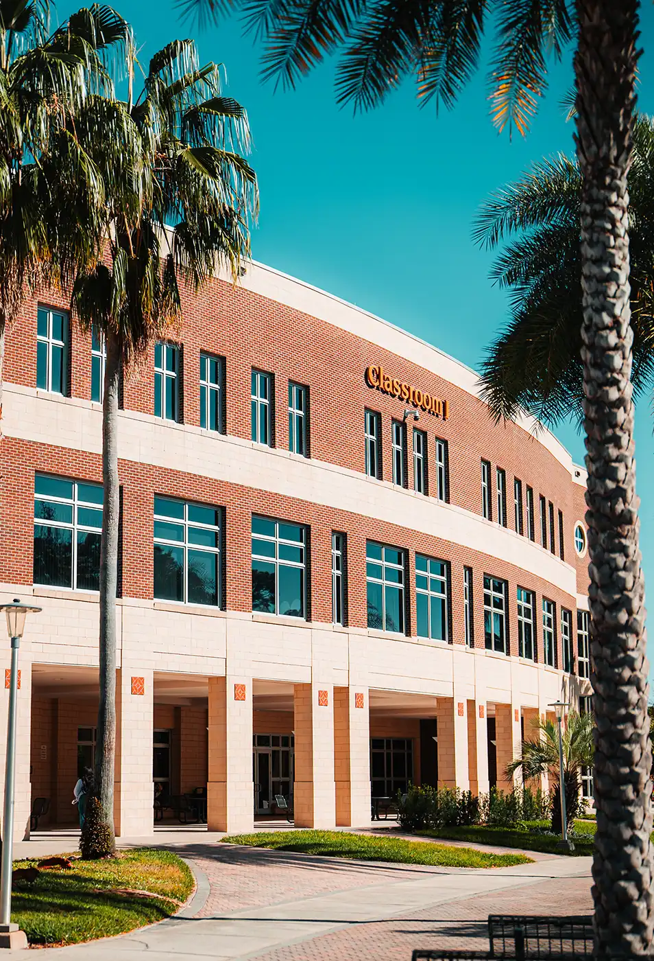 An exterior view of a classroom building on the UCF campus